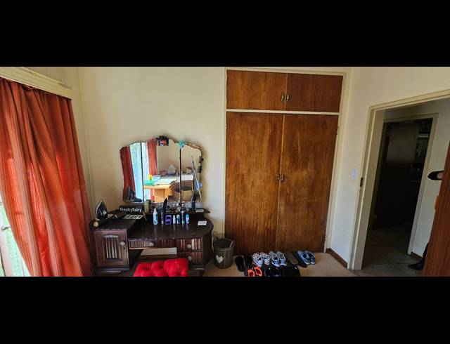 5 BEDROOM HOUSE FOR SALE IN WELGELEGEN